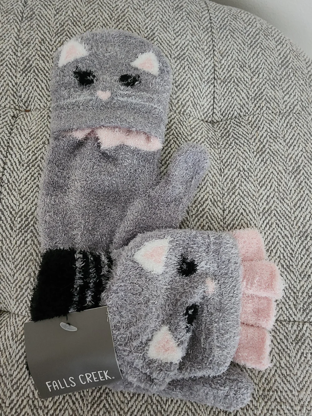 Falls Creek Kids'/Women's Small  Fuzzy Gray And Pink Cat Covertible Mittens